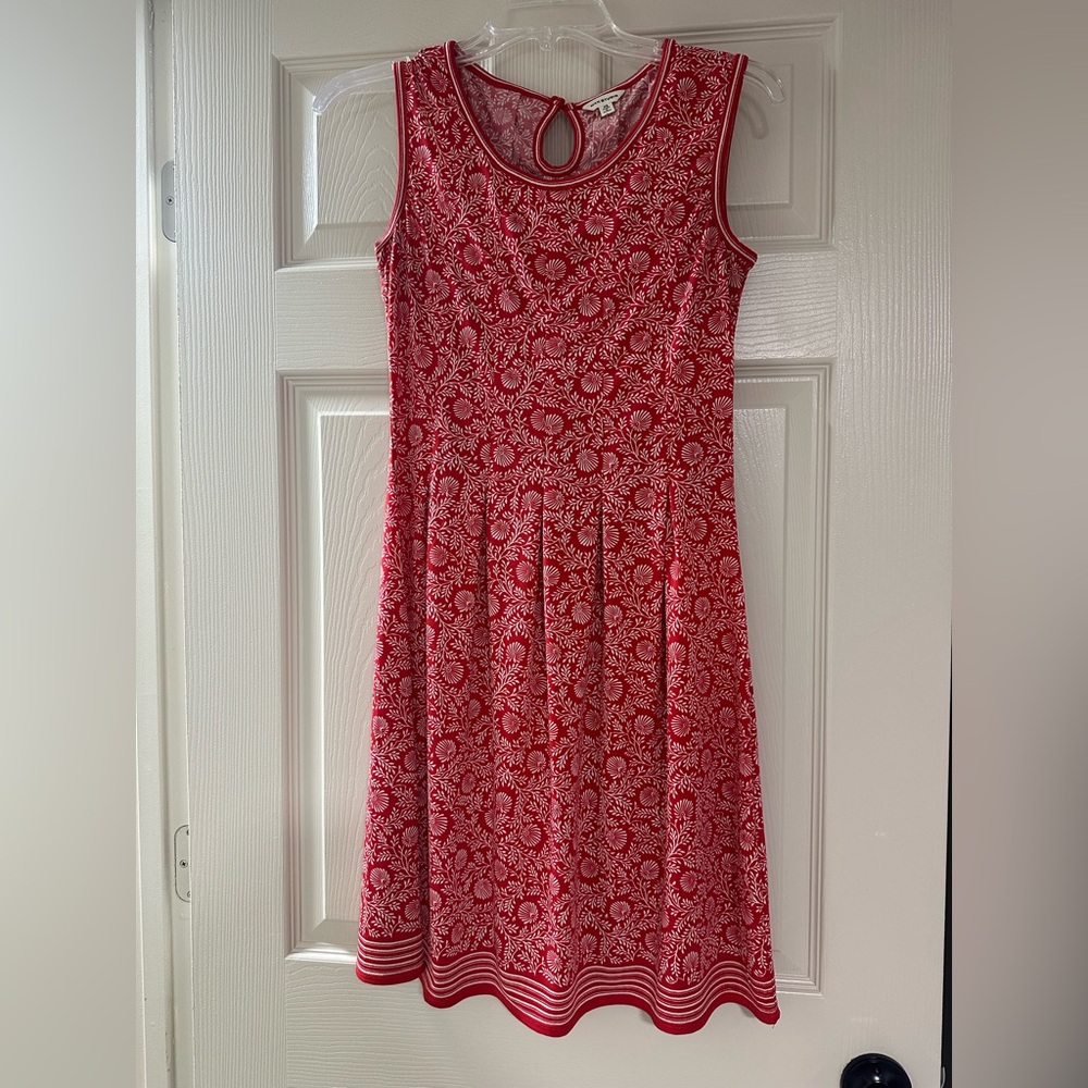 Max Studio Red Floral Patterned Top
